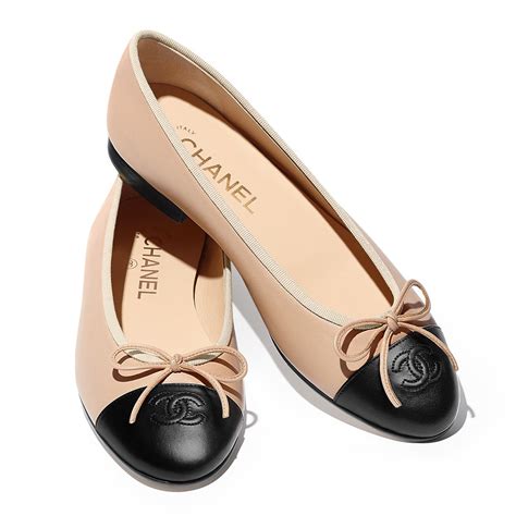 chaussure femme ballerine chanel|chaussures Chanel intemporelles.